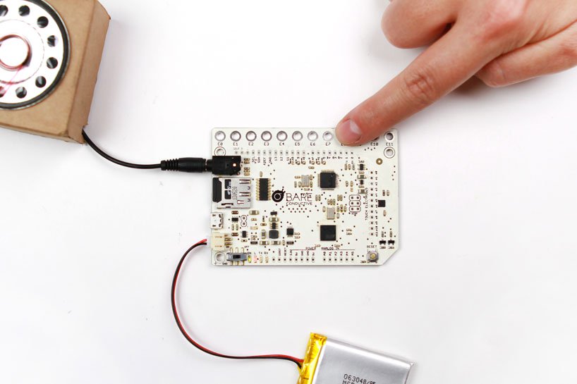 ¿Cómo funcionan las entradas táctiles de las tarjetas de desarrollo? - 330ohms